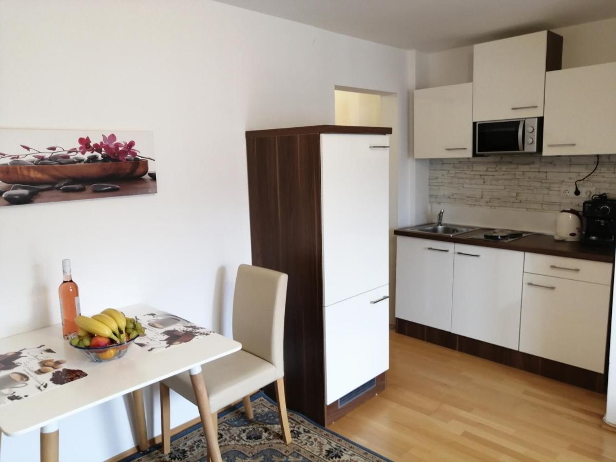 Apartments Ina Rogaska Slatina Bagian luar foto