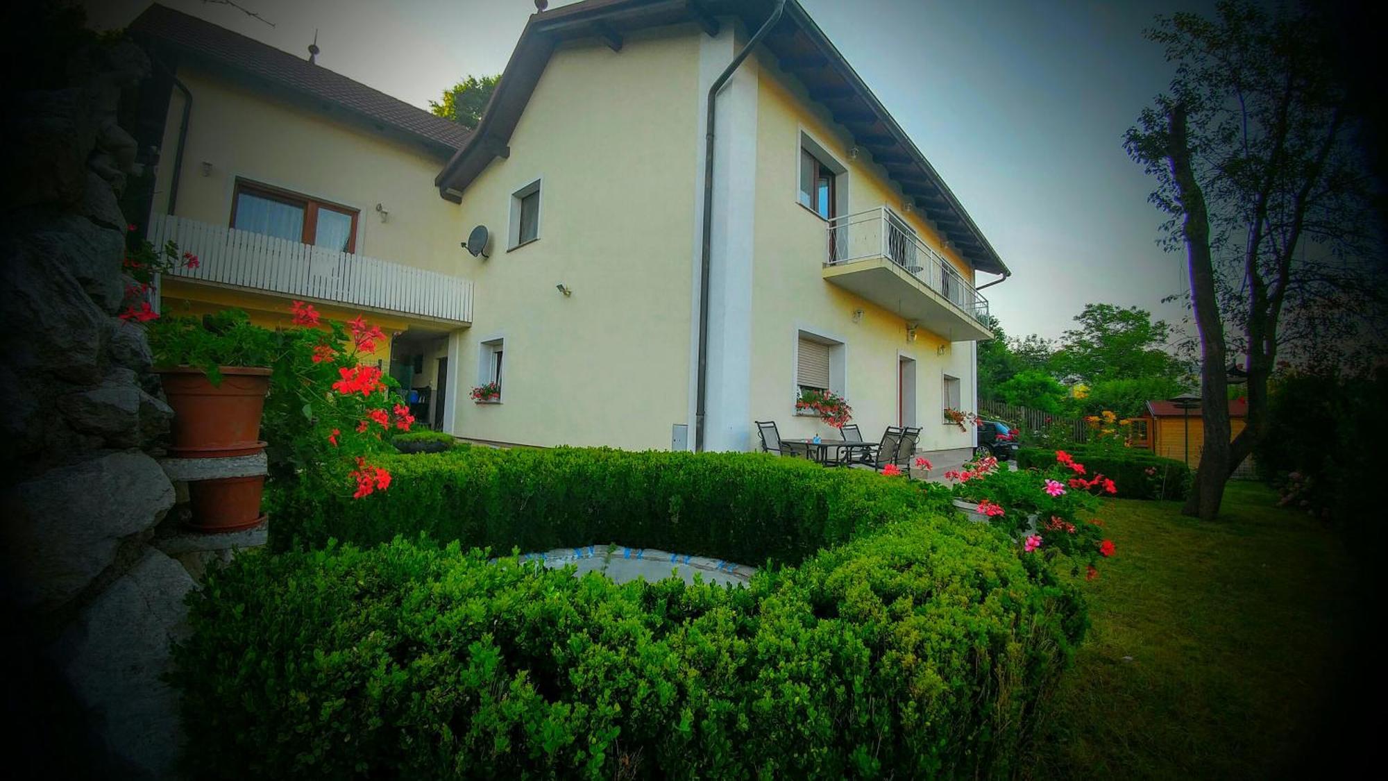 Apartments Ina Rogaska Slatina Bagian luar foto