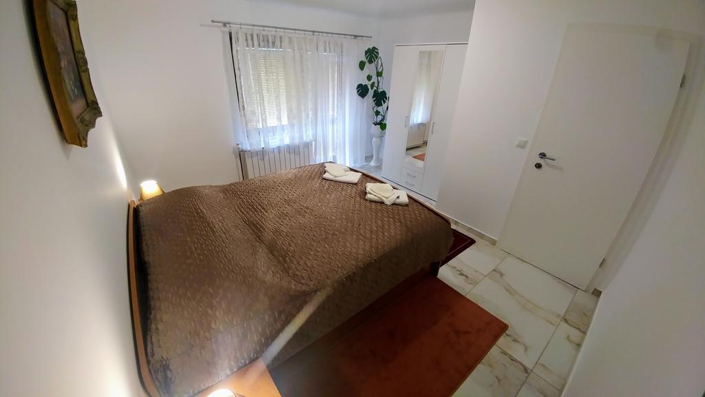 Apartments Ina Rogaska Slatina Bagian luar foto