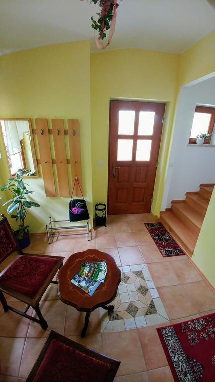 Apartments Ina Rogaska Slatina Bagian luar foto